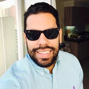 Meet your Posher, Gerardo